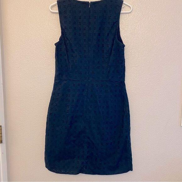 Banana Republic Sleeveless Eyelet Shift Dress Navy blue- Size 10 - Picture 12 of 13
